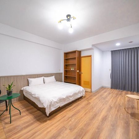 Fu Bo Ju Lejlighed Tainan Eksteriør billede